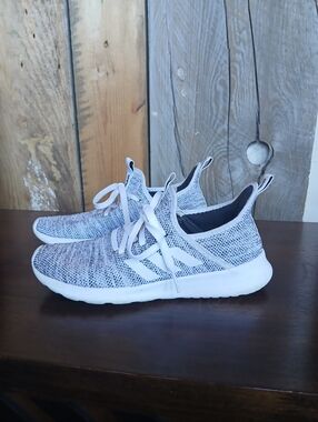 Adidas Cloudform Women's Size 7.5